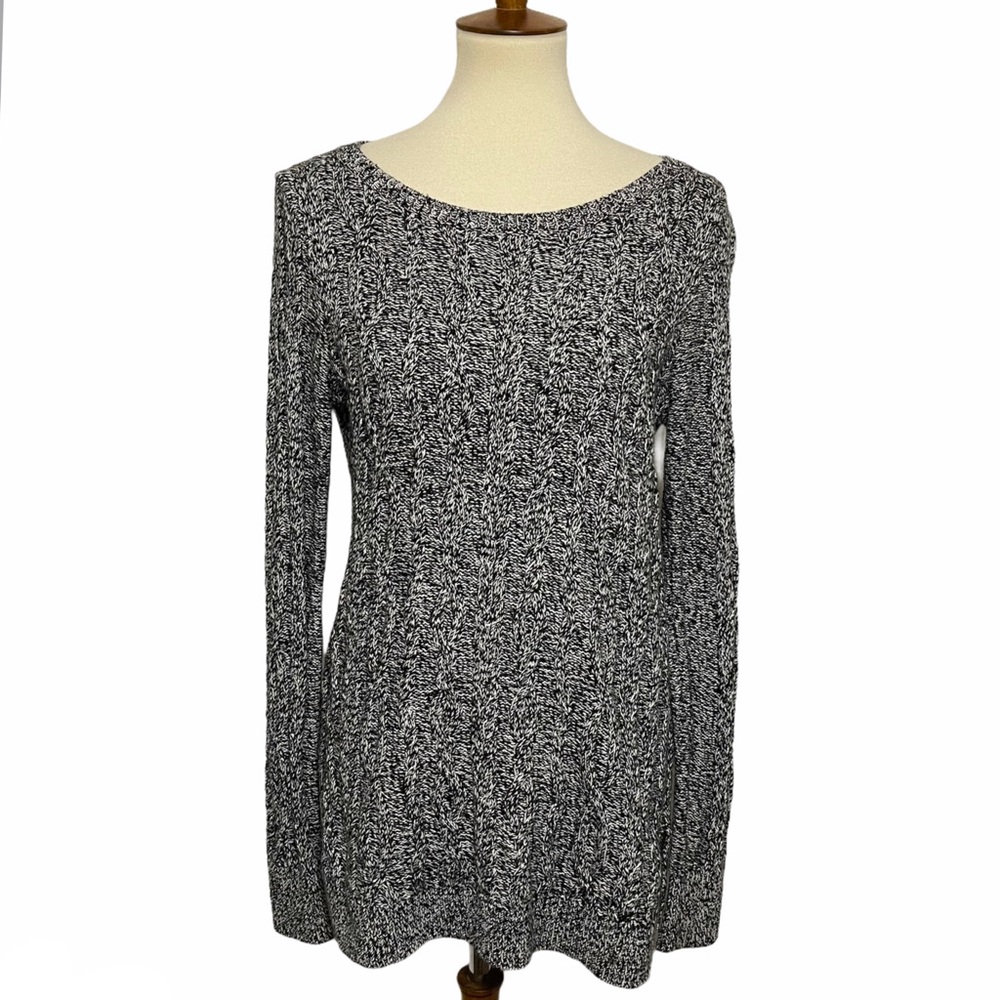 Ann Taylor LOFT Long Sleeve Knitted Sweater